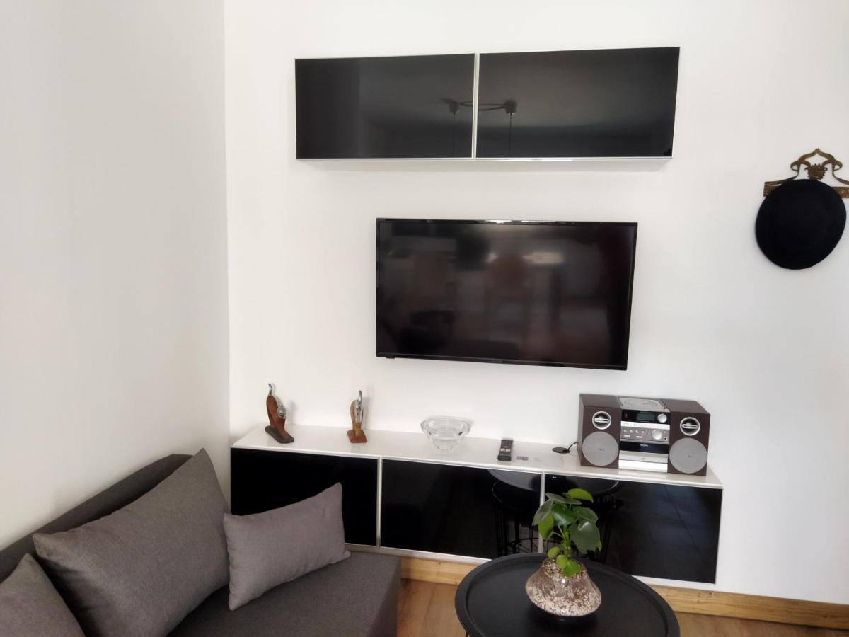Minimal Apartment By The Beach Corinth Luaran gambar